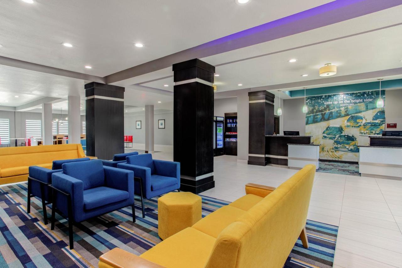La Quinta Inn & Suites By Wyndham Northlake Ft. Worth Elizabethtown Ngoại thất bức ảnh