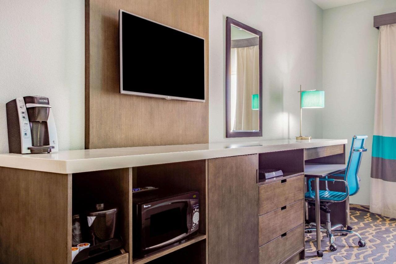 La Quinta Inn & Suites By Wyndham Northlake Ft. Worth Elizabethtown Ngoại thất bức ảnh