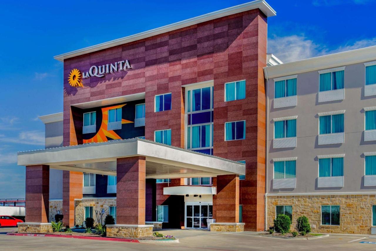 La Quinta Inn & Suites By Wyndham Northlake Ft. Worth Elizabethtown Ngoại thất bức ảnh