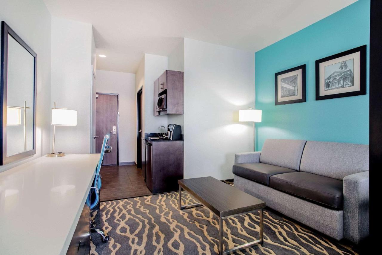La Quinta Inn & Suites By Wyndham Northlake Ft. Worth Elizabethtown Ngoại thất bức ảnh