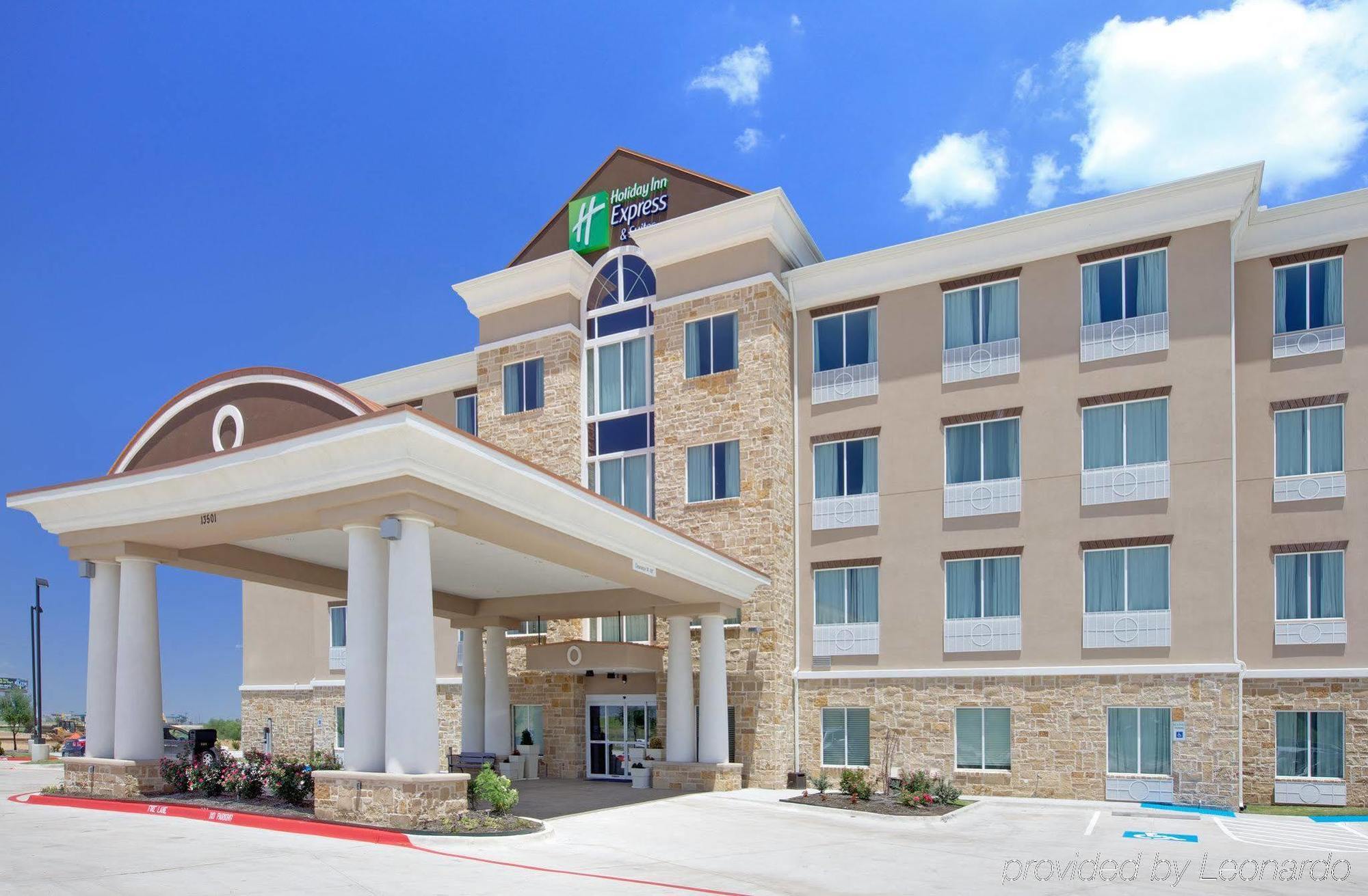 La Quinta Inn & Suites By Wyndham Northlake Ft. Worth Elizabethtown Ngoại thất bức ảnh